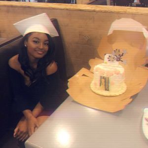 Meet your Posher, Kaylin